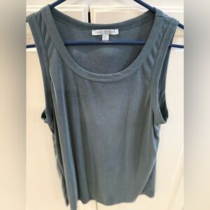 Green Envelope Women's Charcoal/ green Tank Top